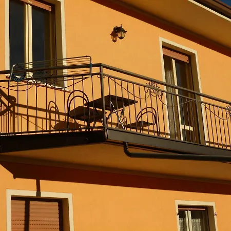 Casa Teodoro - Gelsomino, Ulivi & Orchidea *