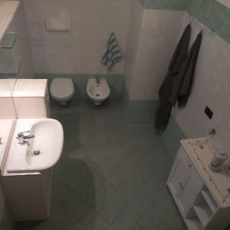 Casa Teodoro - Gelsomino, Ulivi & Orchidea アパート *